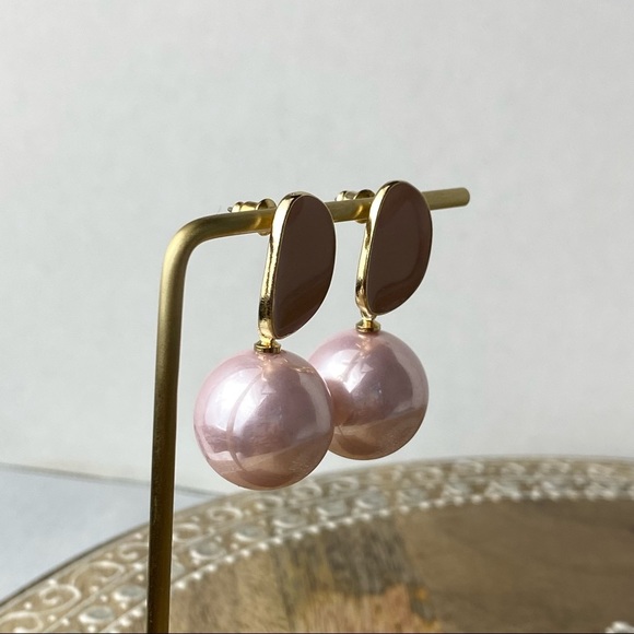 Pink Pearl Drop‎ Earrings Gold Tone Stud Statement Luxury Chic - Picture 4 of 4